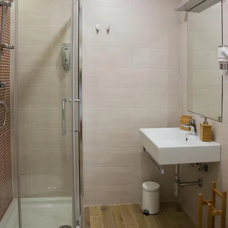 Napolinn Bed & Breakfast 4*