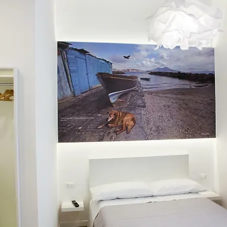 Bed & Breakfast Napolinn 4*