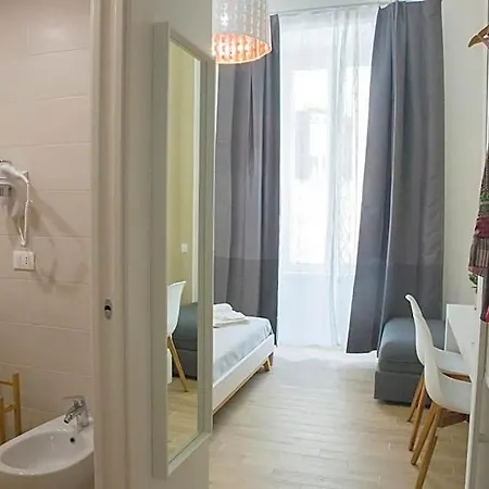 Napolinn 4*